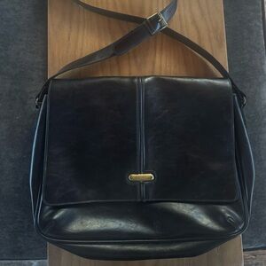 Liz Claiborne Vintage Messenger Bag